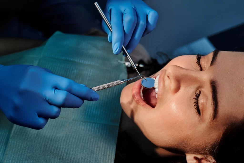The Future of Dentistry: Cutting-Edge Features That Set Dentists Apart