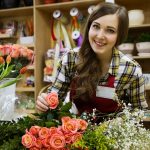 Floral shops that are doing well are in fierce competition in cities that move quickly